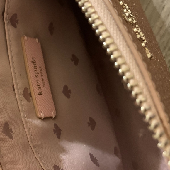 Kate Spade glitter crossbody - Picture 3 of 3